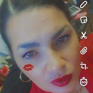 Meet your Posher, Christy